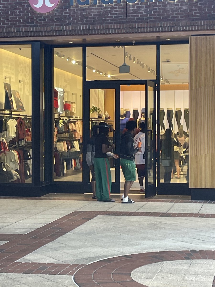 vadfred 🌐 tweet media