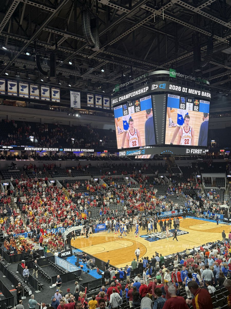 Sweet Sixteen bound!! Iowa State is coming to Chicago!!!