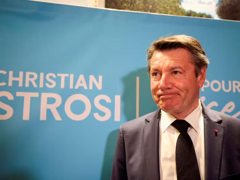 Jon De Lorraine tweet media