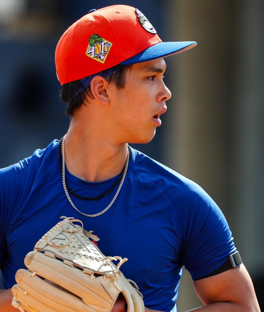 Mets Batflip tweet media