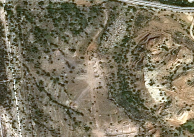 Stati Uniti pronti ad invasione di terra. 

L’amministrazione Trump alza drasticamente la posta in gioco nel conflitto con l'Iran. Secondo fonti citate dal Washington Post, il Pentagono starebbe valutando un’operazione di terra senza precedenti per occupare l’isola di Kharg, il