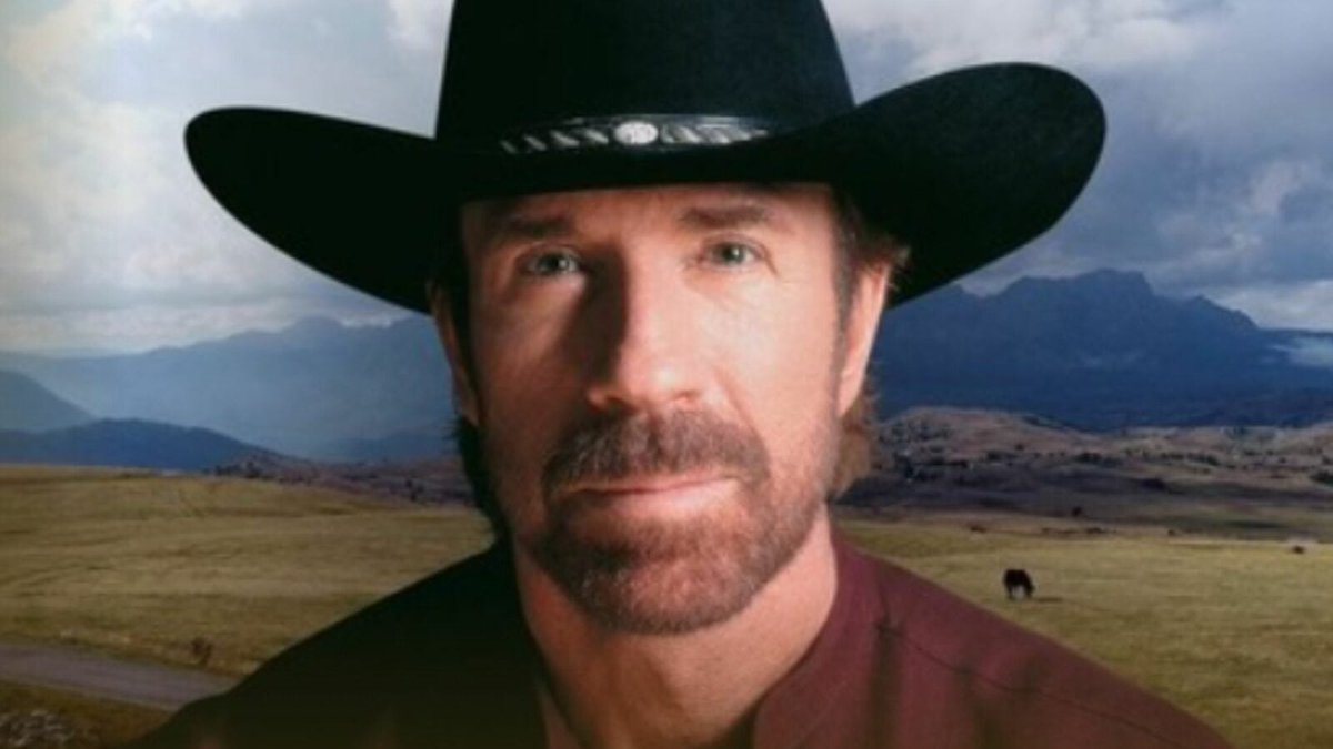 SeverineChatel2's tweet photo. Chuck Norris, a champion, a true hero, the hero of our childhood, French or American, goodbye Ranger Walker, bon voyage to paradise, our Sundays will never be the same without you, rest in peace 🕊️🙏🕊️🙏🕊️ https://t.co/4IgwrxTQyu