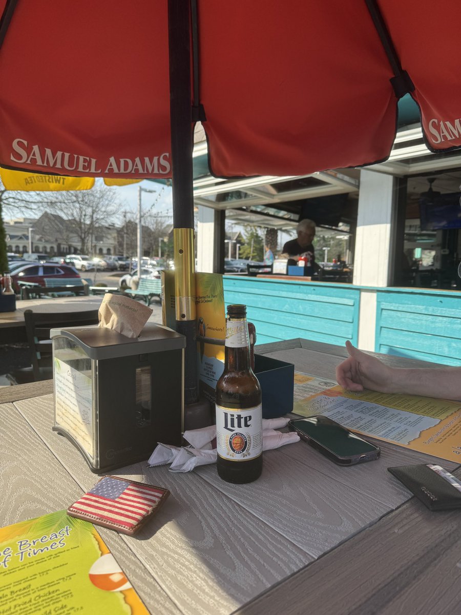 Mike Anderson tweet media