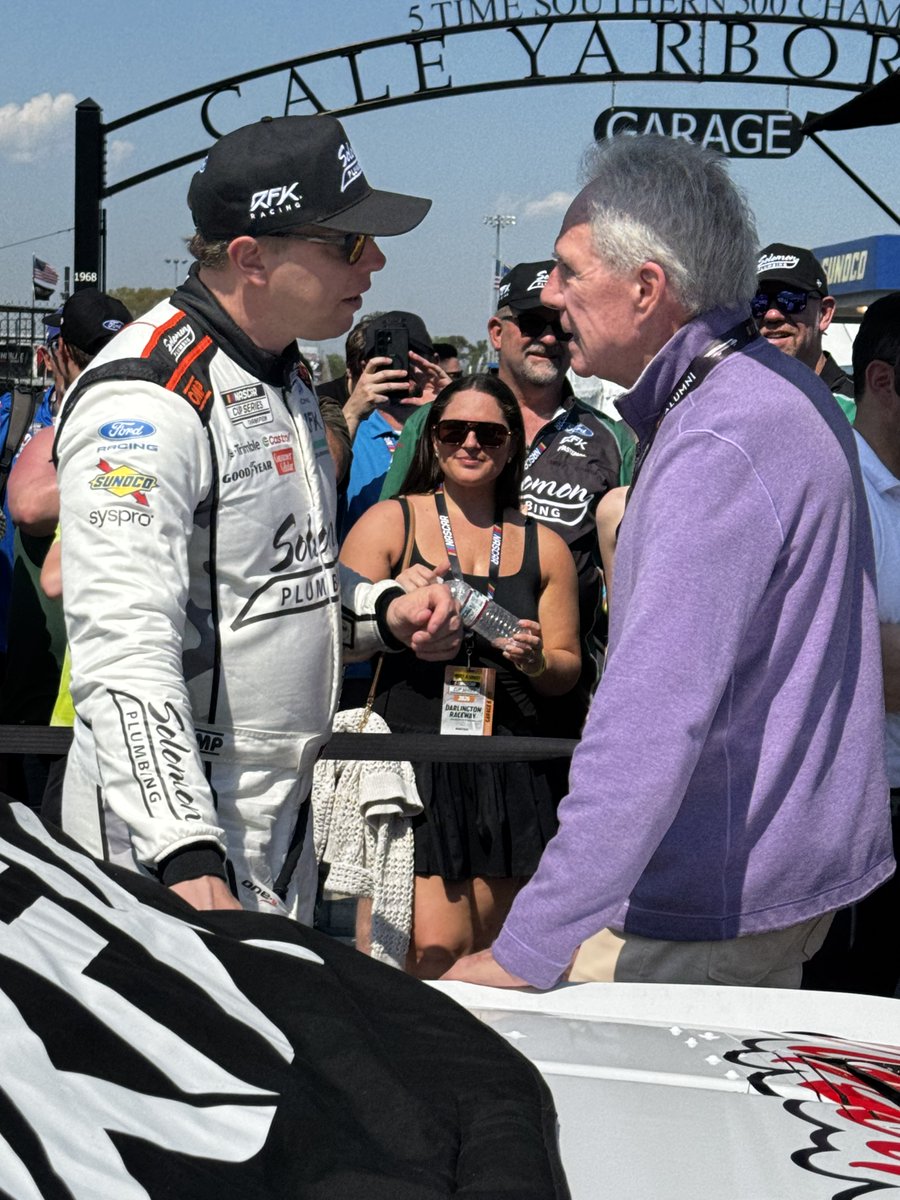 FOX Sports PR tweet media