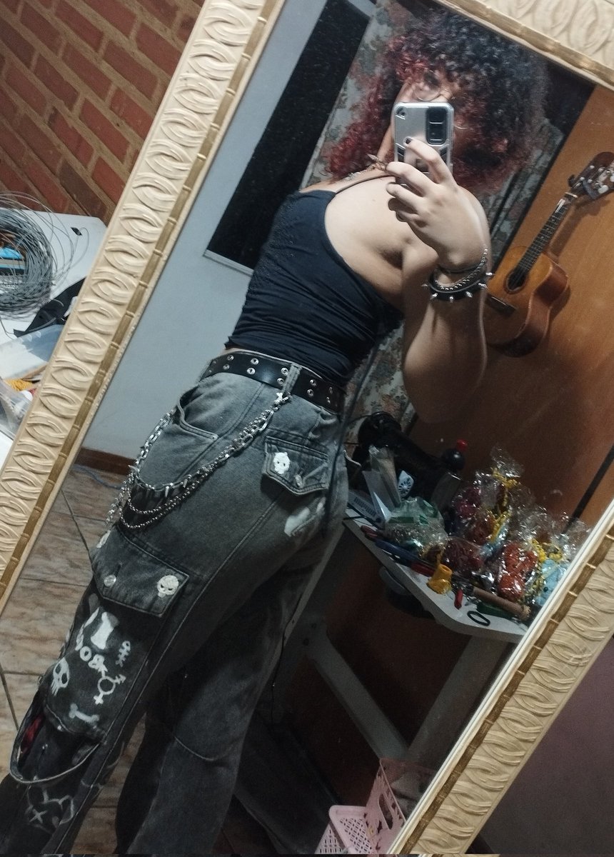 Sapata Lobimoça ☭⚢ 🏳️⚧️🧡🤍🩷 tweet media