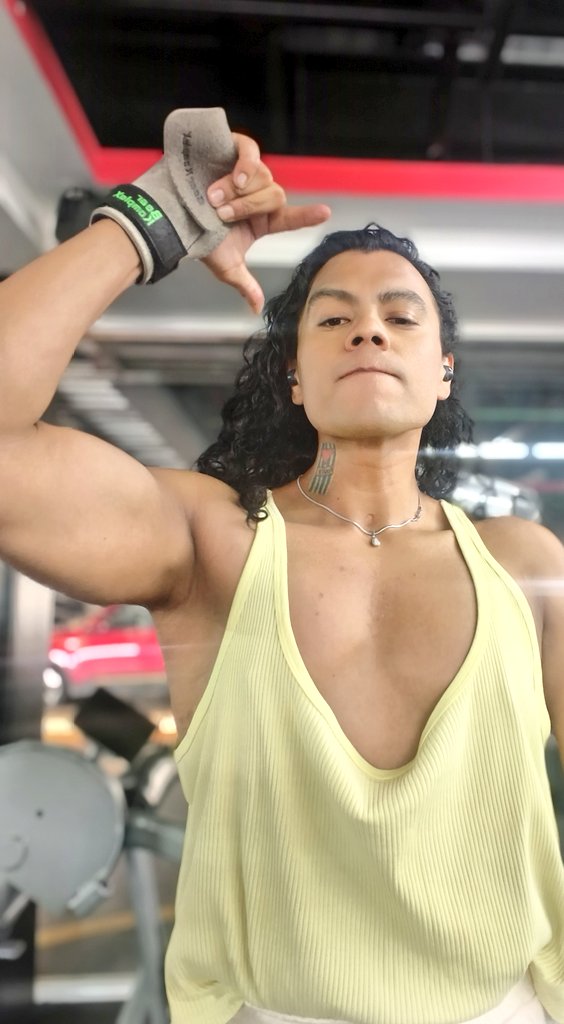 Alaín Pinzón tweet media