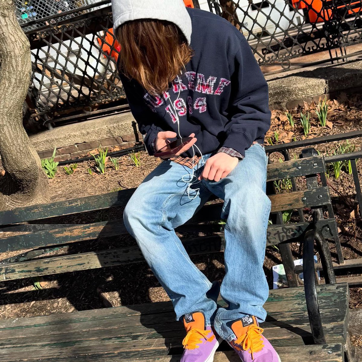 Supreme Drops tweet media