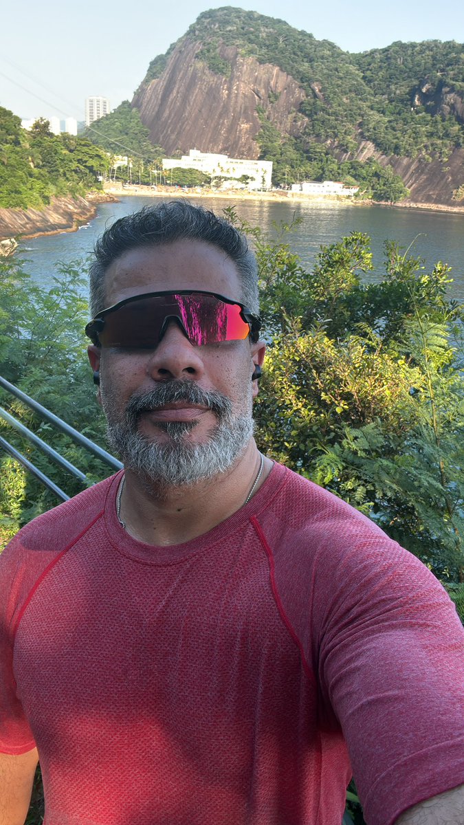 marcus correa tweet media