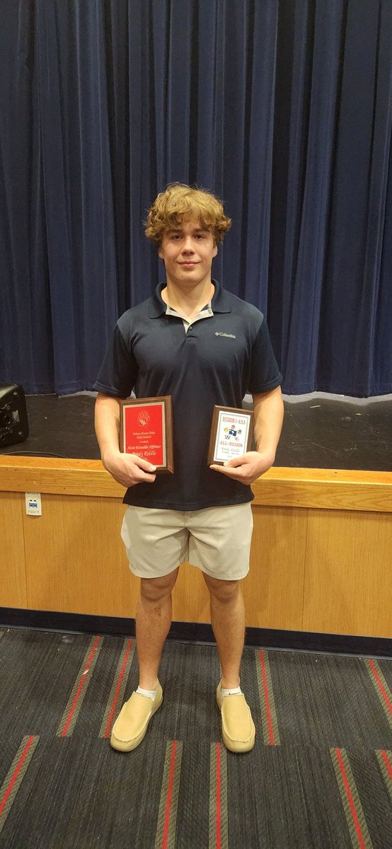 Luke Riddle tweet media