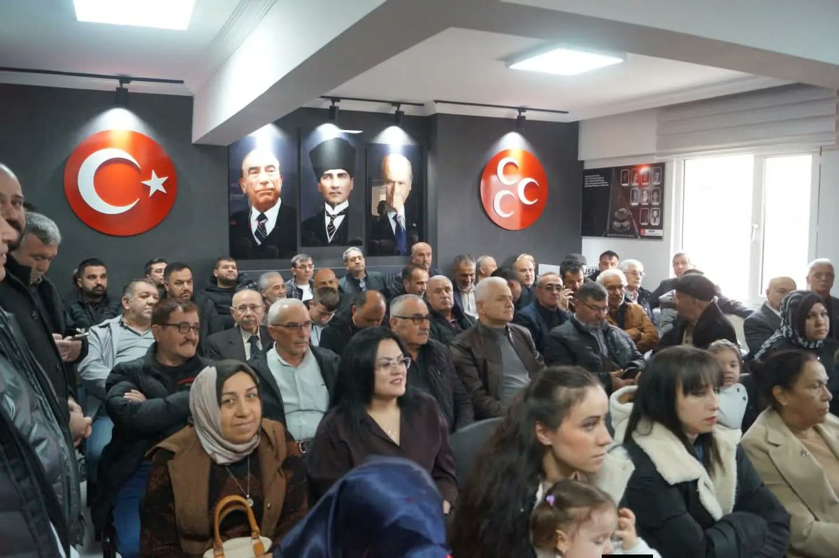 Ülkü Ocakları Uşak İl Başkanlığı Olarak,

MHP Uşak İl Baskanliğinda düzenlenen, bayramlaşma programına katılım sağladık.

Bayramlaşma programında bir araya gelerek kucaklaştığımız tüm hemşehrilerimizin ve kıymetli dava arkadaşlarımızin Bayramını kutlariz. Birliğimiz daim olsun.