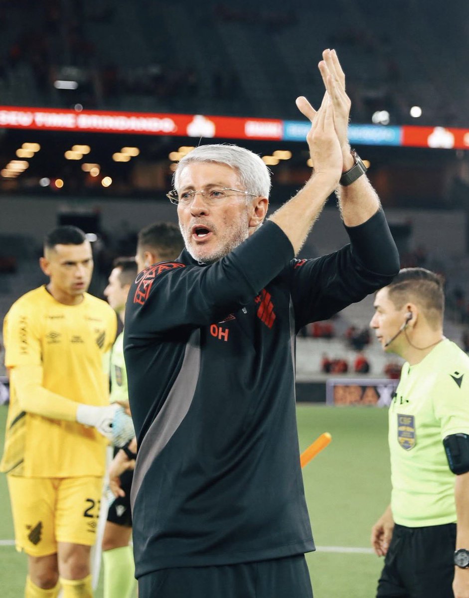 Central do Athletico tweet media