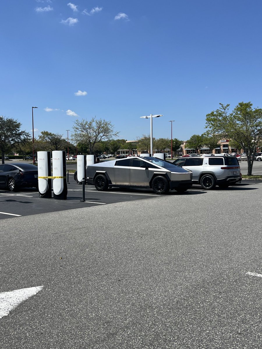 Jim Hugh tweet media