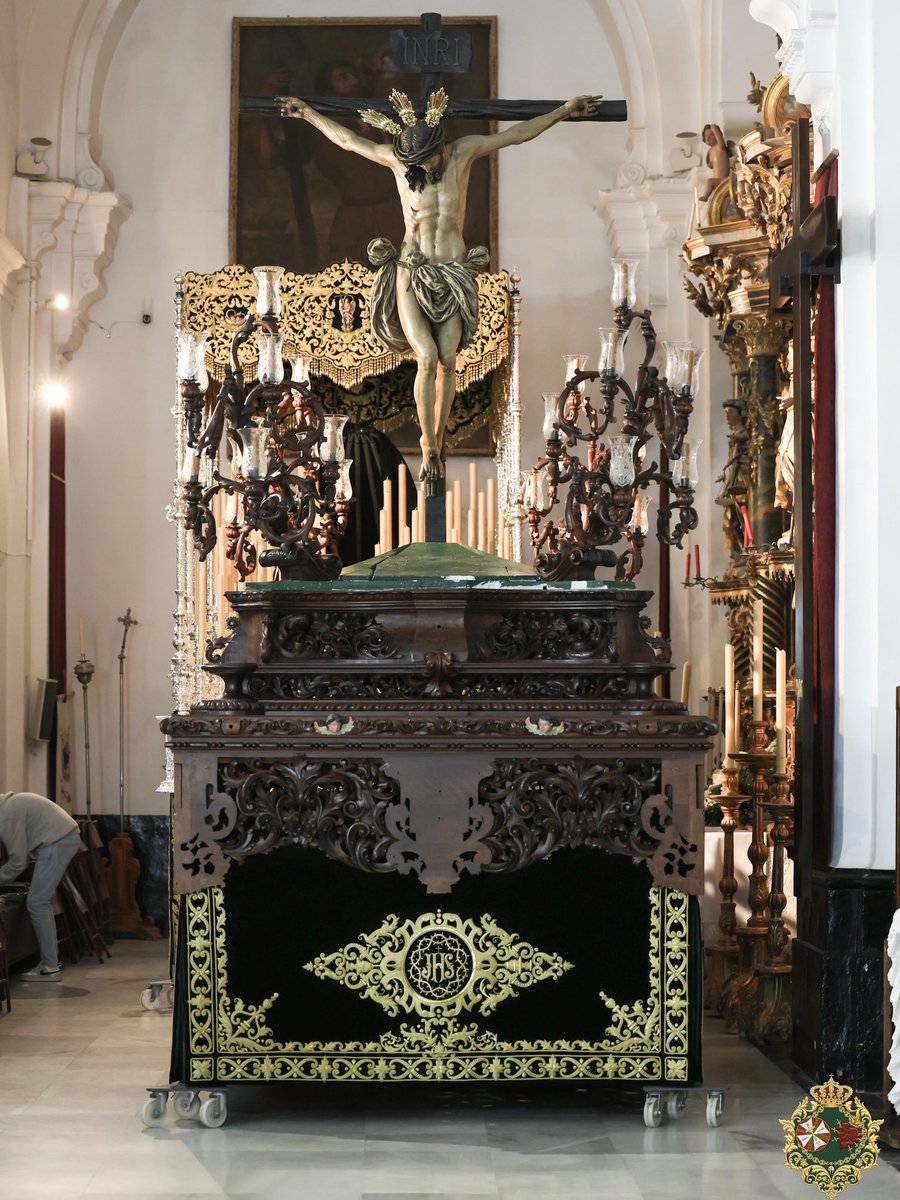🟢 #ACTUALIDAD | TRASLADO.

Ya se encuentro nuestra Sagrada Imagen en su paso procesional, a la espera de un nuevo Viernes Santo.

📸 <a href="/AntonioJHM94/">Antonio J Hernández</a>