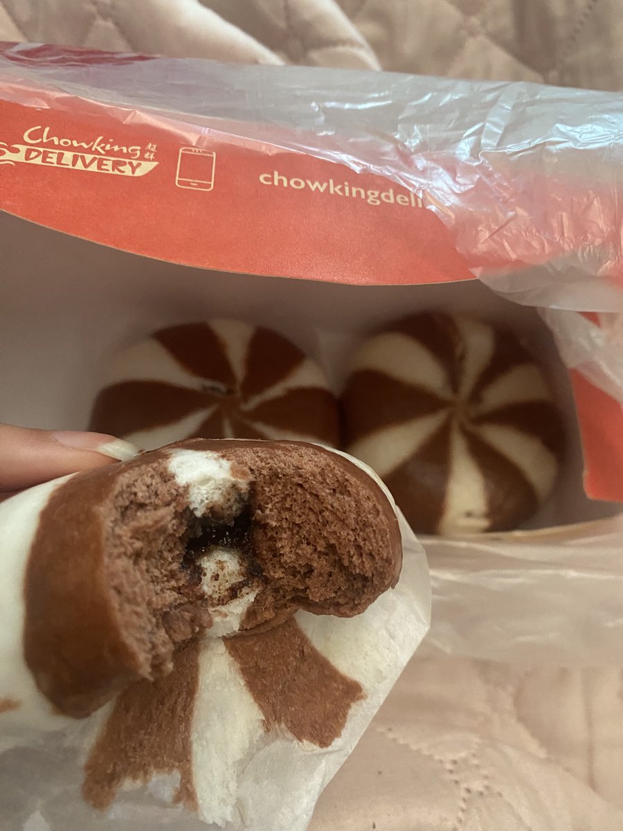 ꒰ঌ yella 🐈⬛ tweet media