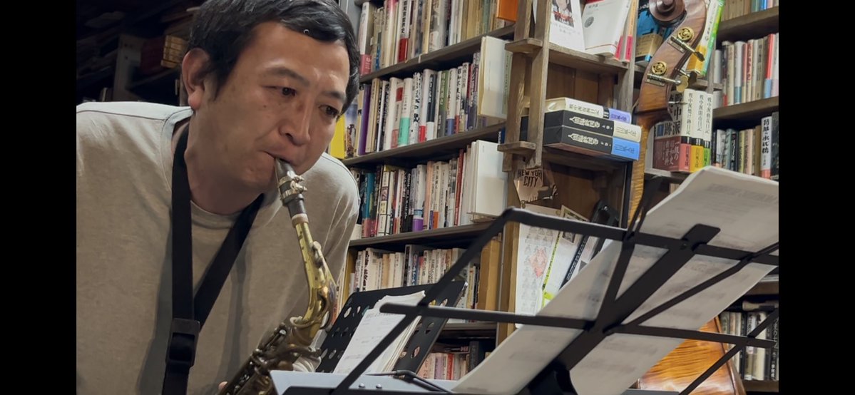 uganbusuku tweet media