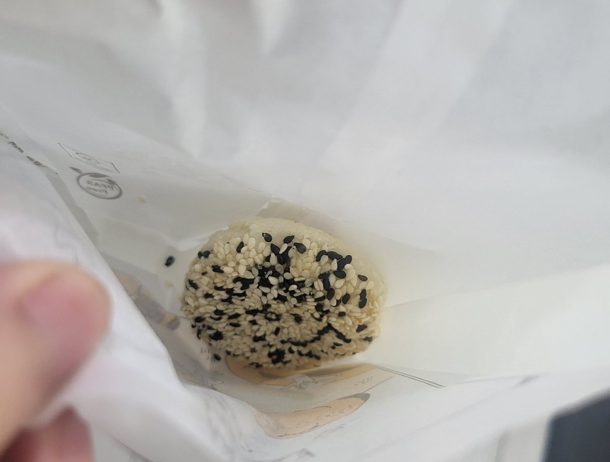 波可莉絲🎲魔術師Vtuber 一萬訂閱衝刺中！ tweet media