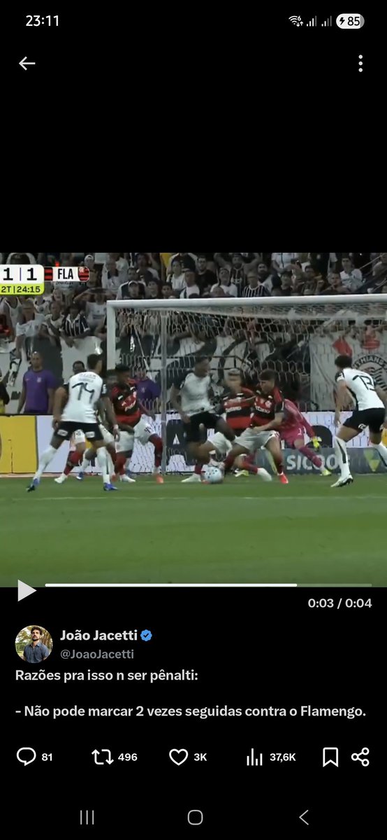 <a href="/Vessoni/">Vessoni</a> André chutou a perna do lateral do flamengo

É muita mentira a sua postagem