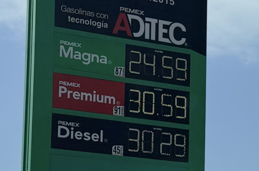¿Y el pacto entre Claudia y los gasolineros para que la gasolina no rebasara los $24 pesos el litro? 

Chingó a su madre más rápido que la promesa de AMLO de bajar la gasolina a $10 pesos.

Imagínense el deplorable estado de las finanzas públicas para no atreverse a subsidiar el