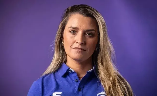 FL_Atitude's tweet photo. Queria registrar aqui a transmissão do Premier FC com os CUrinthiÂnus Paulo Andrade, Anna Thaís Chatos e Bicardinho! Que coisa horrorosa! Nem se tivessem pela TVCurintia torceriam tanto!!

Que coisa bisonha!! https://t.co/tpCtfaj4gQ
