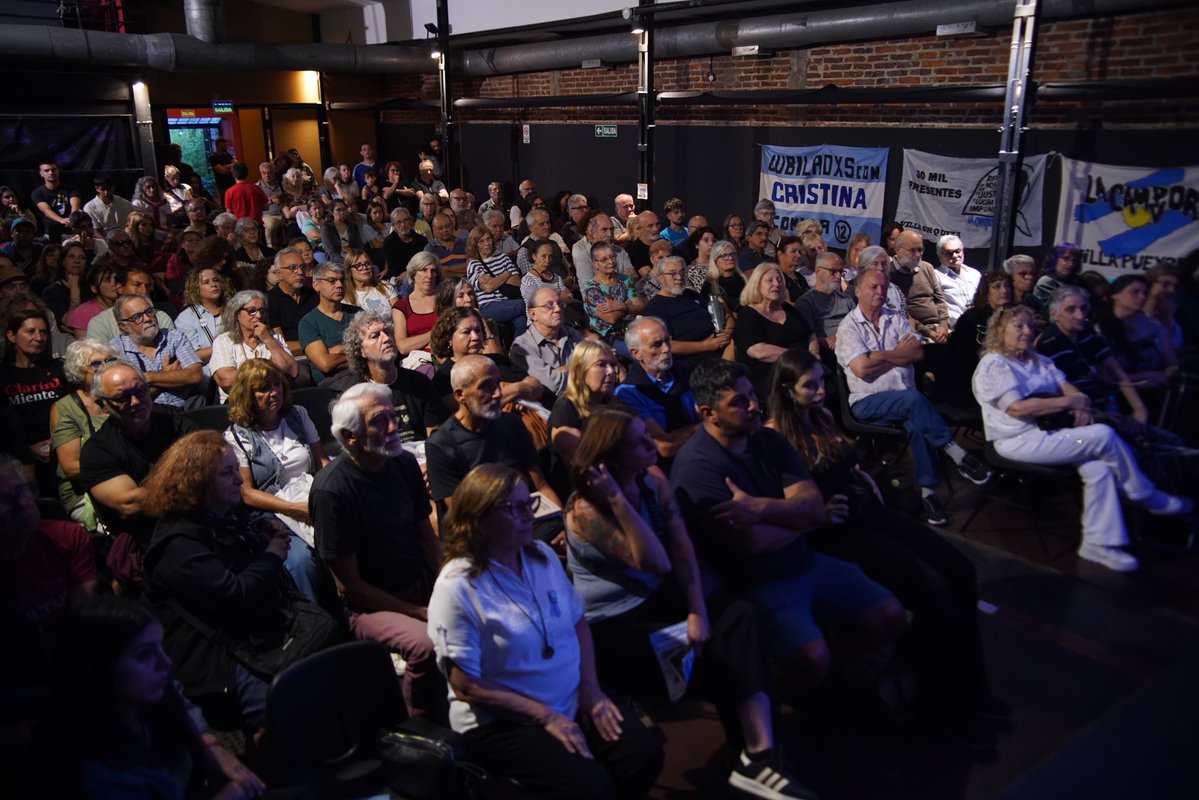 Paula Penacca tweet media