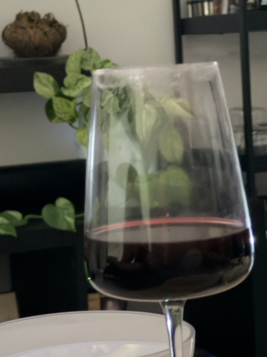 HelloImDavee's tweet photo. #winetasting

🍷 https://t.co/5fhd8e3Eh7