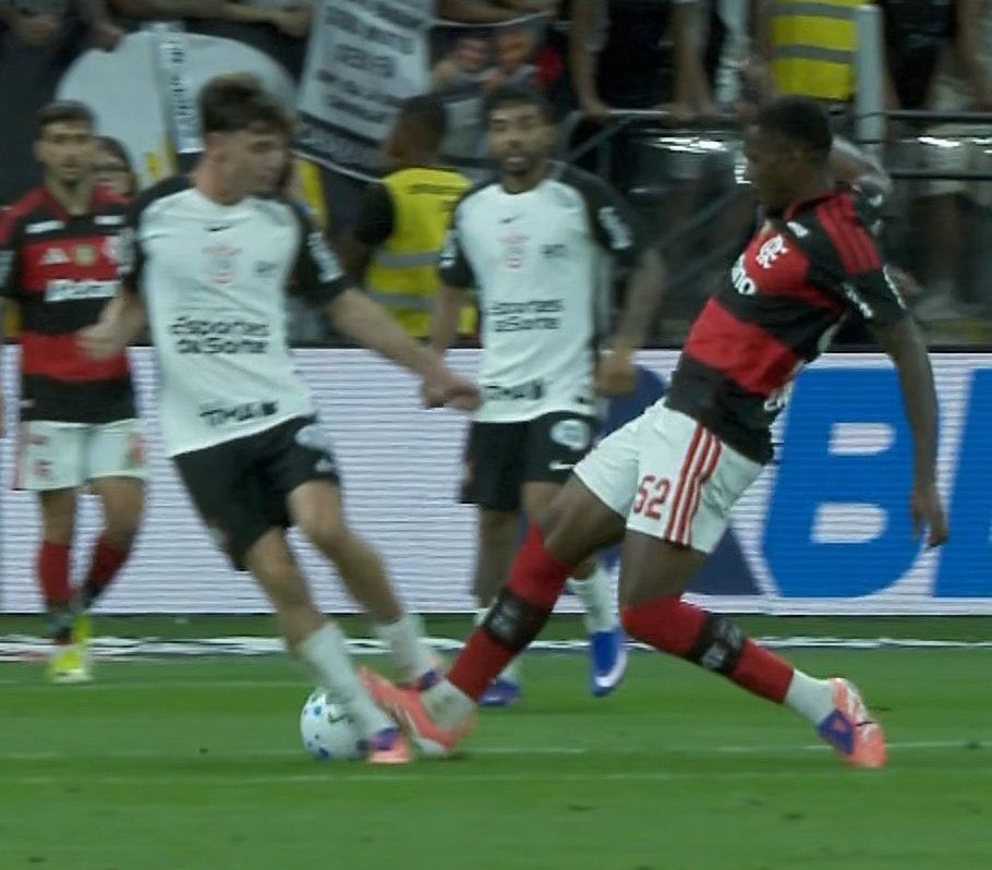 Corinthiano sofredor tweet media