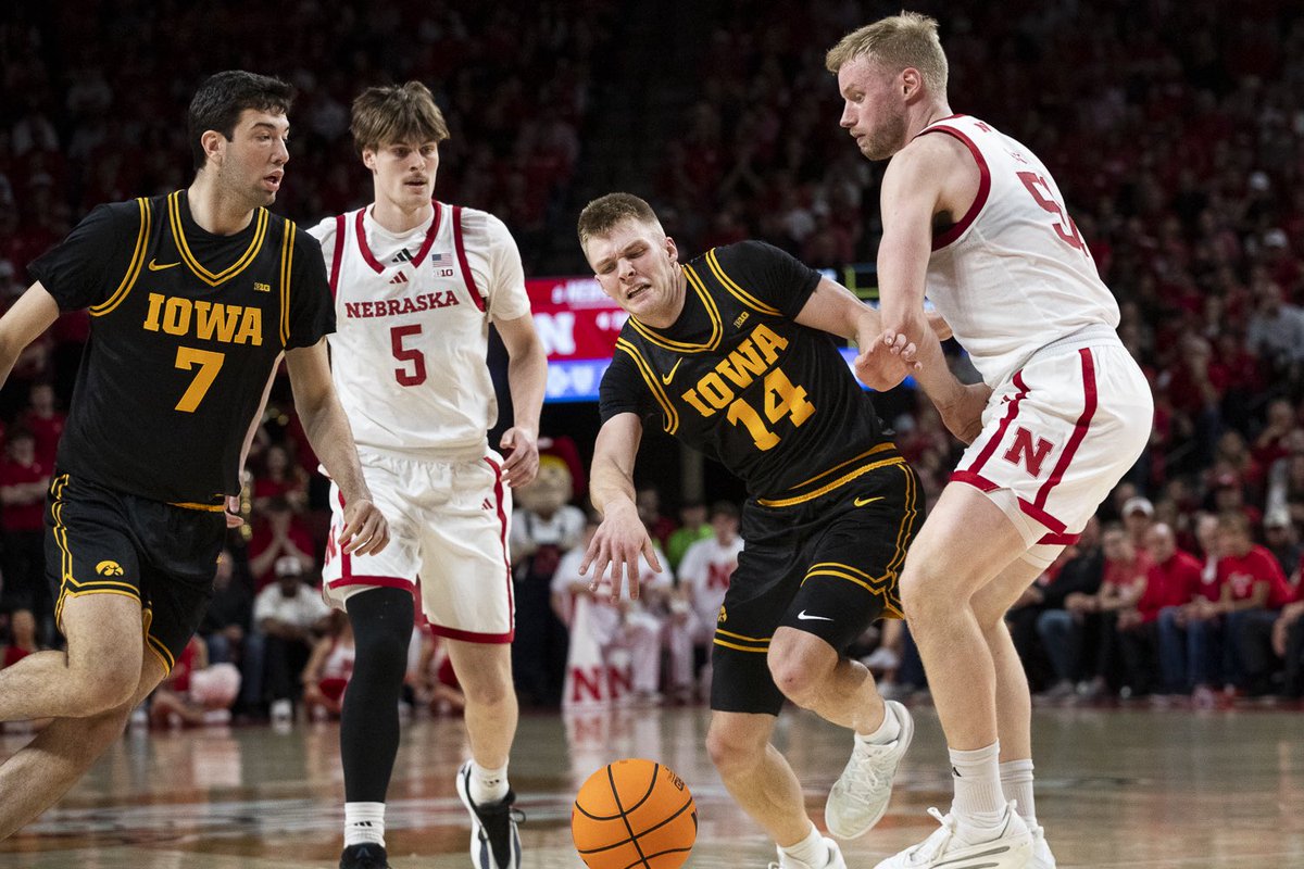 College Basketball Report tweet media