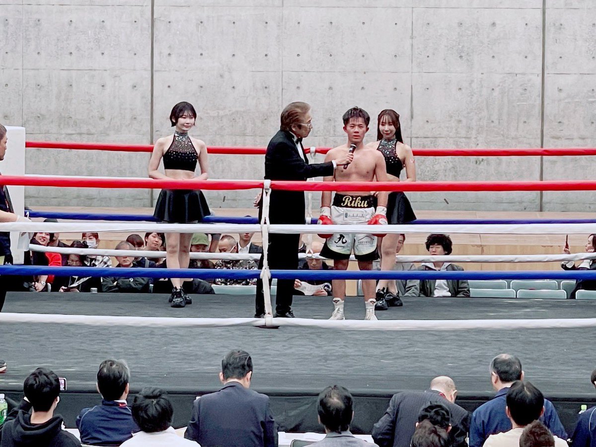 イーチケラウンドガール tweet media