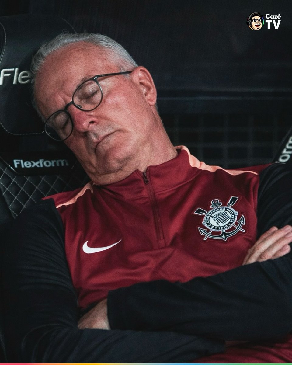 FAZ ME RIR 1x1 Flamengo 
FALTAM 30 JOGOS E 35 PONTOS.