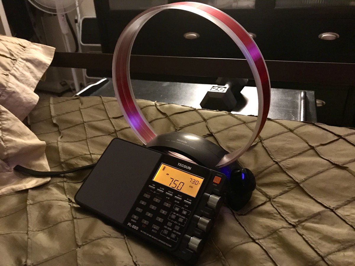 DuncanChaboudy's tweet photo. There are many aspects of the radio hobby that I enjoy. Simply scanning am frequencies is one of them . #goodcleanfun #radio #tecsun #shortwave #hamradio https://t.co/0vMlMI4aCt