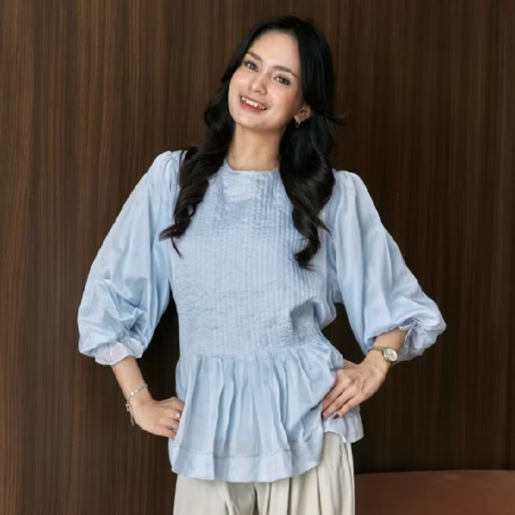 Muth˙⋆.˚ tweet media