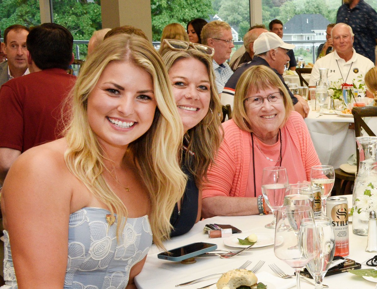 HobeyBakerAward's tweet image. To know Jessi Pierce was to know a fierce advocate, a brilliant hockey mind, and—most importantly—a deeply kind soul. Her dedication to the game was matched only by her generosity toward the people within it. Jessi didn’t just understand hockey; she championed it. Whether she was