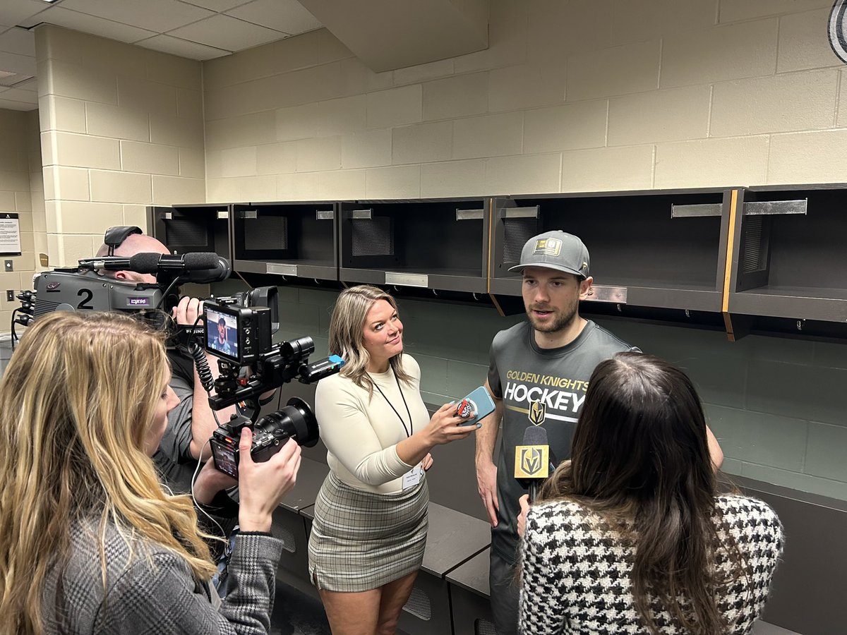 HobeyBakerAward's tweet image. To know Jessi Pierce was to know a fierce advocate, a brilliant hockey mind, and—most importantly—a deeply kind soul. Her dedication to the game was matched only by her generosity toward the people within it. Jessi didn’t just understand hockey; she championed it. Whether she was