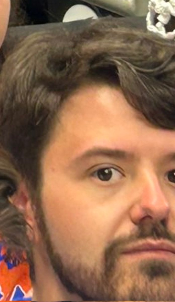 El Rifle tweet media