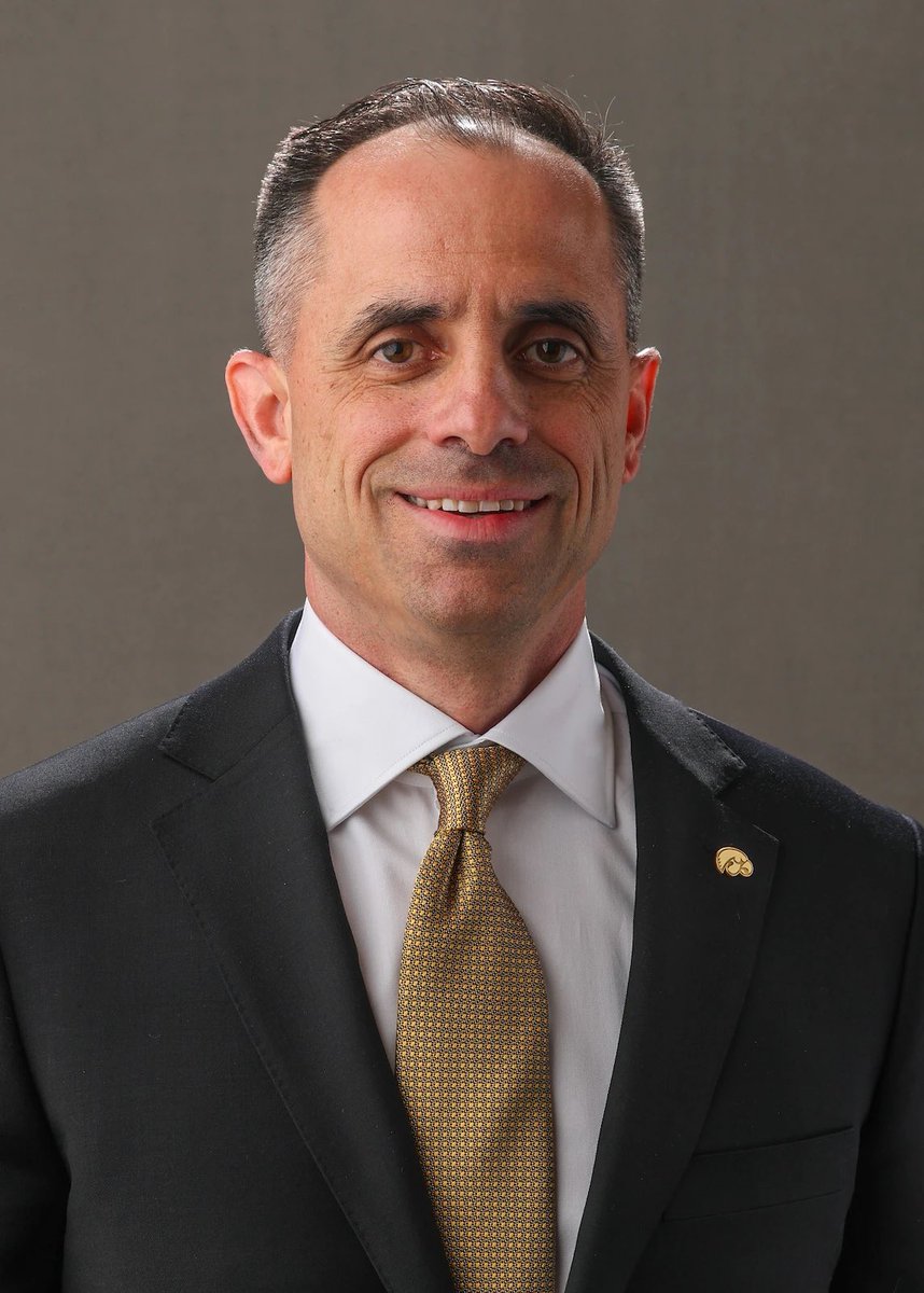 CreighTakes tweet media