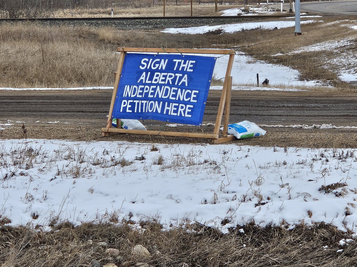 Chris Minister of Smartarsery tweet media