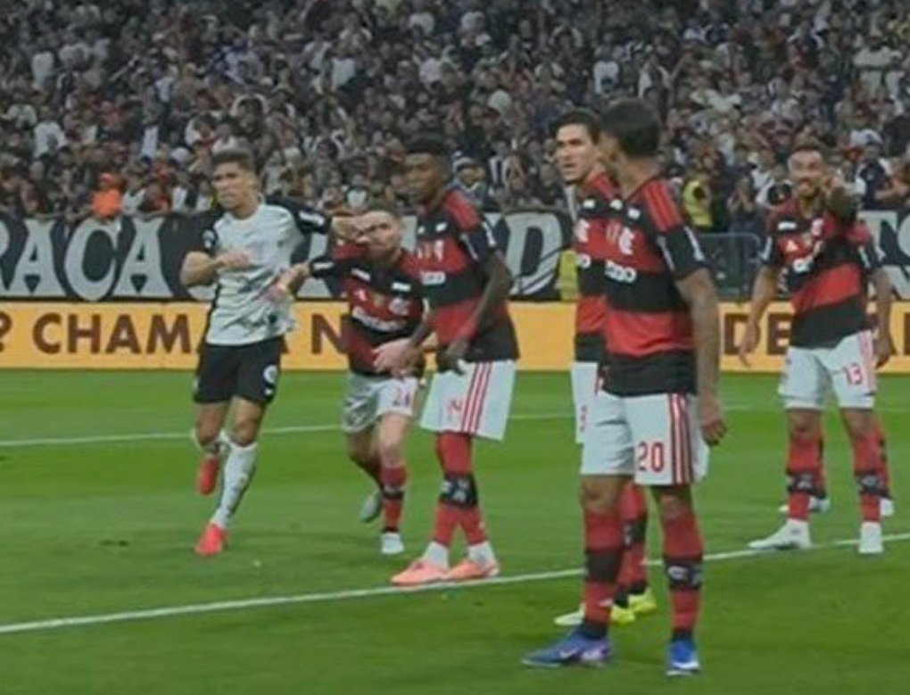 paabru2's tweet photo. @Pedrinho_2278 @FlaDaNacaoDois https://t.co/IBPj2Ds3iE