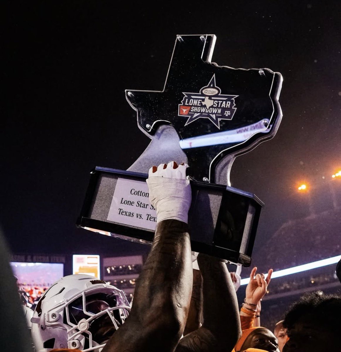 Amanda Atwell tweet media