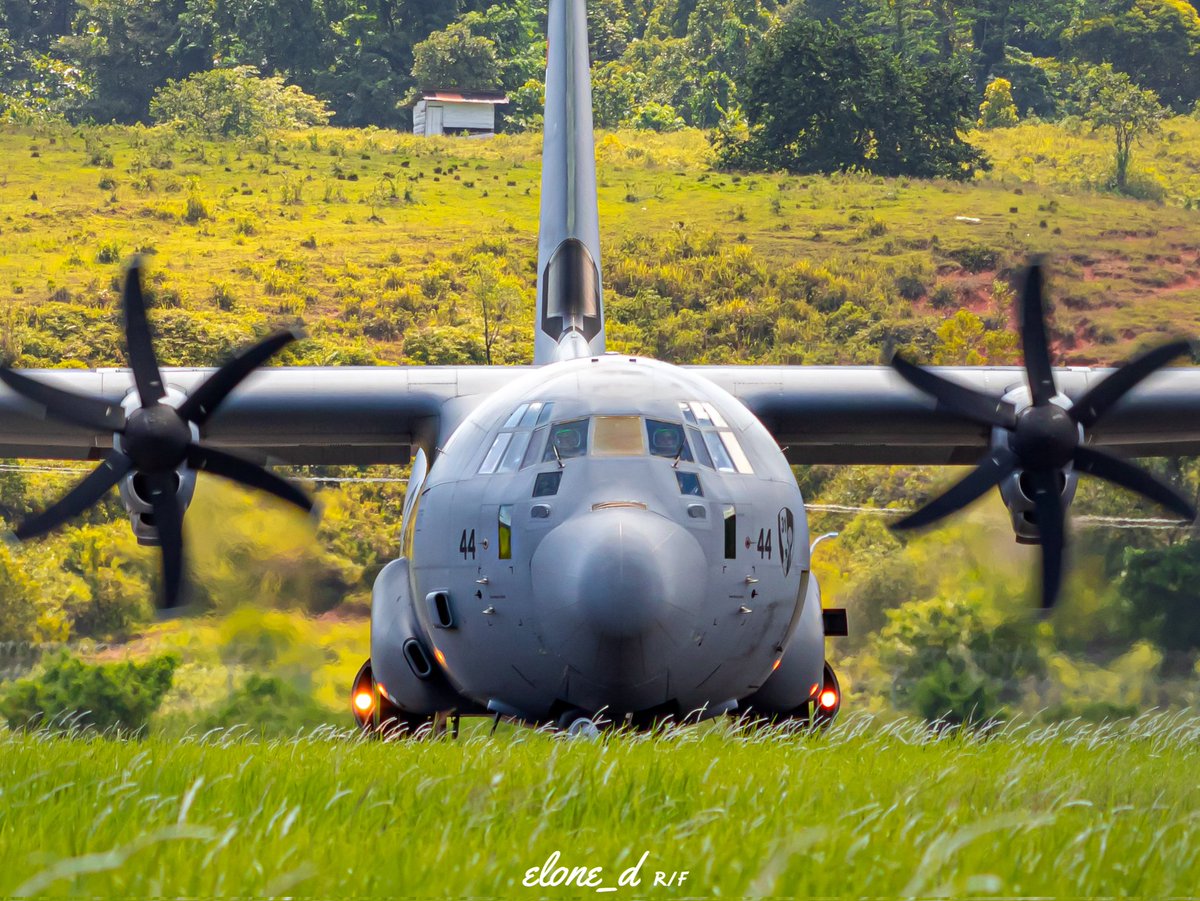 elone_d's tweet image. Head on View of Rajawali 44. Arrival with quick turnaround time, about less than 30 minutes before airborne again.

17/3/26.