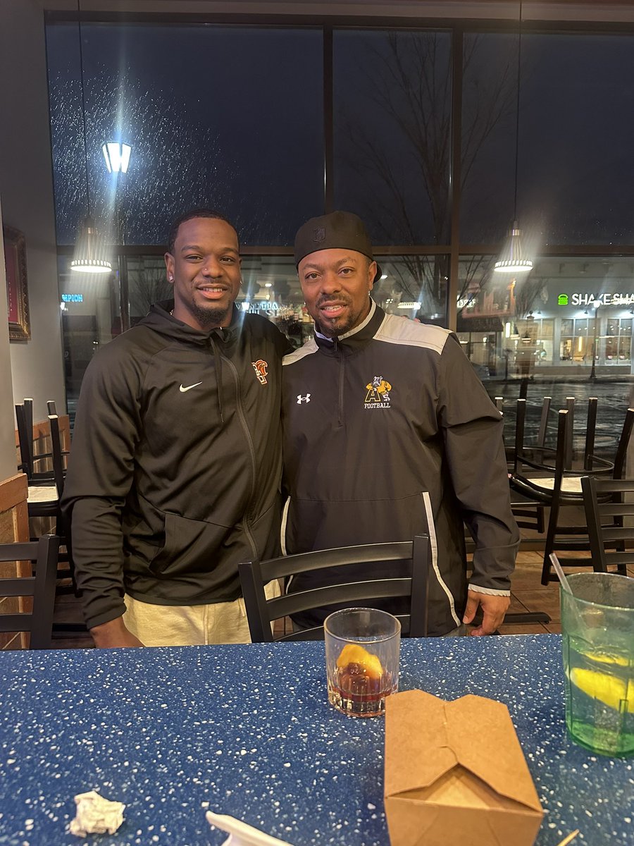 Coach Brandon Carter tweet media