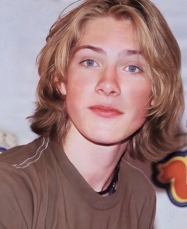 dora 🫧 tweet media