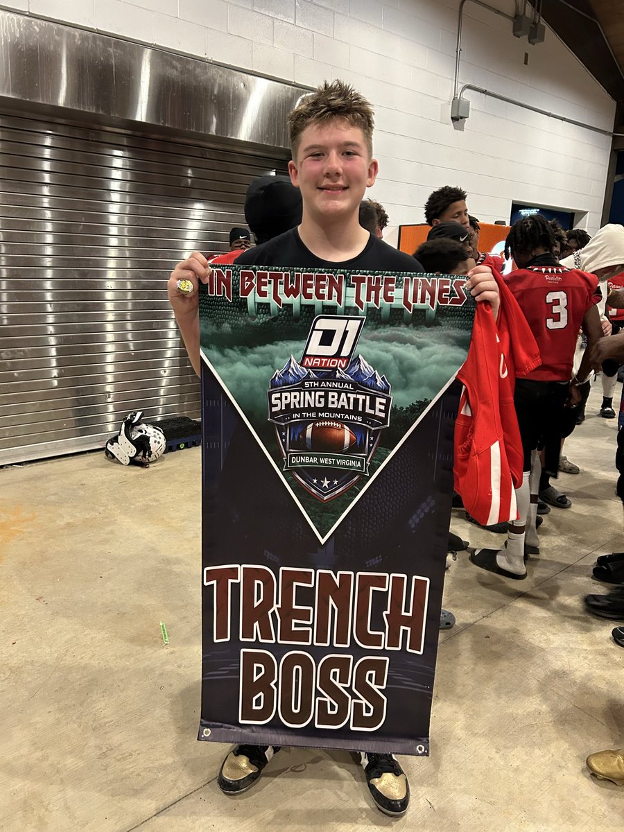 Jax Bowen |C/O 2031 | C/OG/LS | 5’11 180lbs 3.6GPA tweet media