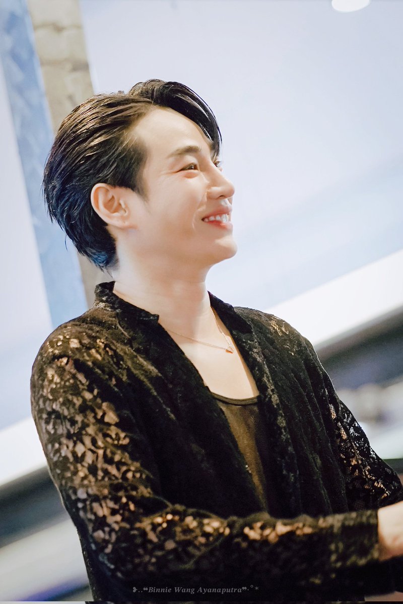 ❄Tassni.T❄ tweet media