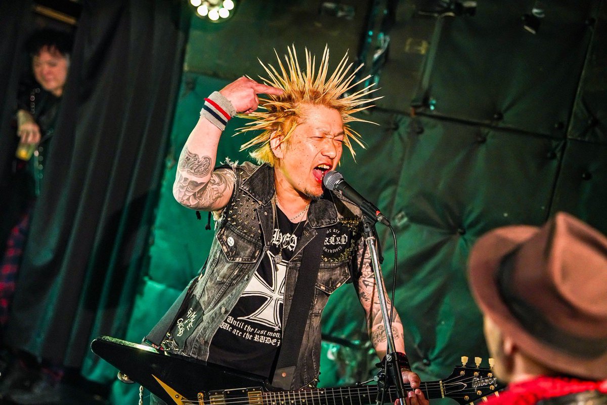 CxCxD_official tweet media