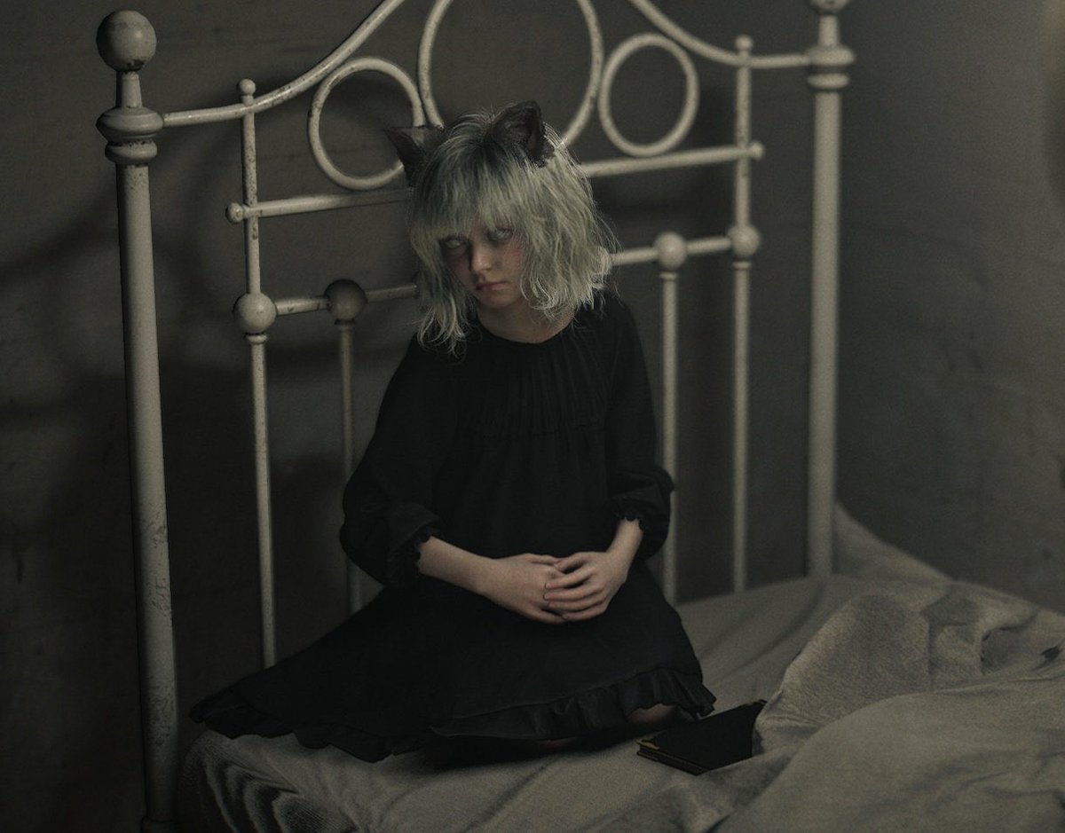 𝐵𝓁𝒾𝓃𝒹 𝒶𝓃𝒹 𝒜𝒹𝑜𝓇𝒶𝒷𝓁𝑒 𝐸𝓂𝒾𝓁𝓎 tweet media