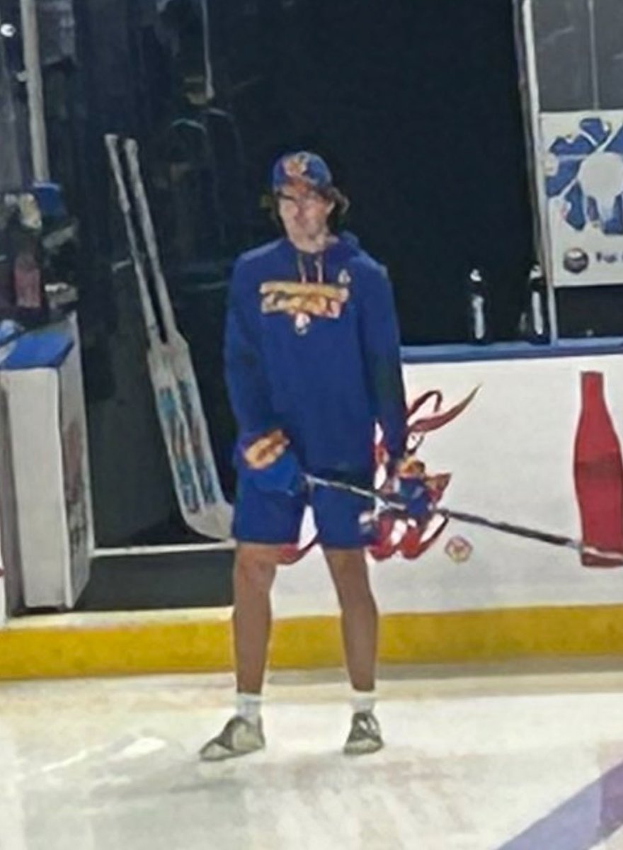 Tage In a Slug tweet media