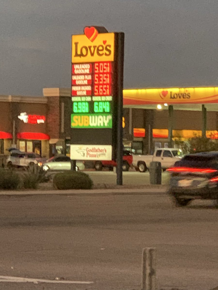 50 Year Old White Guy Lawyer tweet media