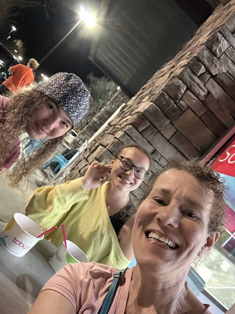 Amanda Hollensbe (Braelyn’s Mom) tweet media