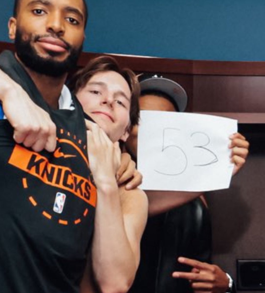 Andrew Claudio tweet media