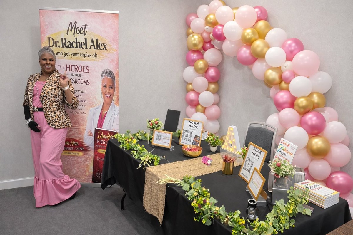 drrachelalex's tweet image. Grateful doesn’t even touch how I feel. This new chapter is full of excitement and intention. My rewirement season is about reconnection, repurpose, realignment, and reimagining a life where I am Fierce, Fearless, and Focused. ✨💗

#IAMHER #Purpose #Author #Rewirement #Joy